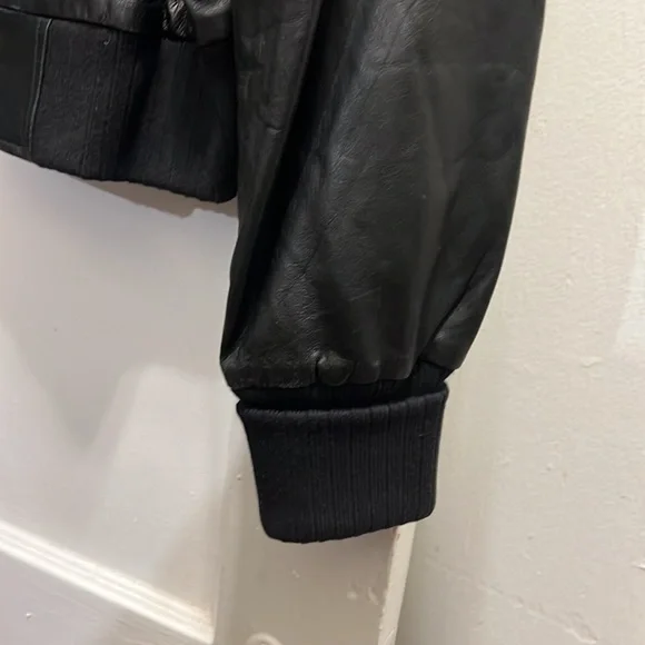 Leather Jacket - Picture 4 of 4